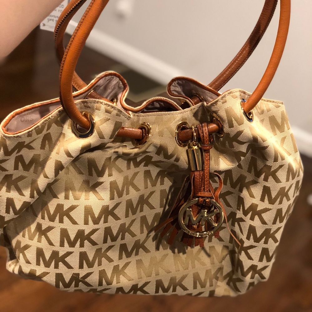 MK purse